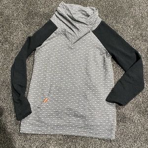 Long sleeve zip up pullover shirt top polka dot